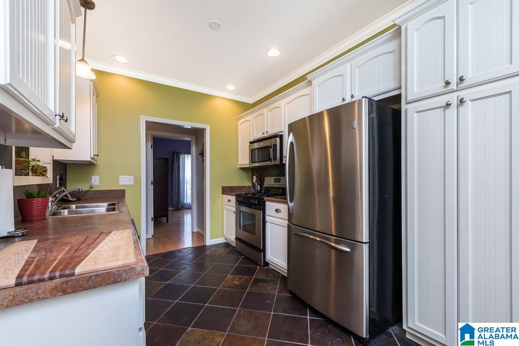 1215 Summit Ridge Way Odenville, AL 35120 - Photo 11 of 33