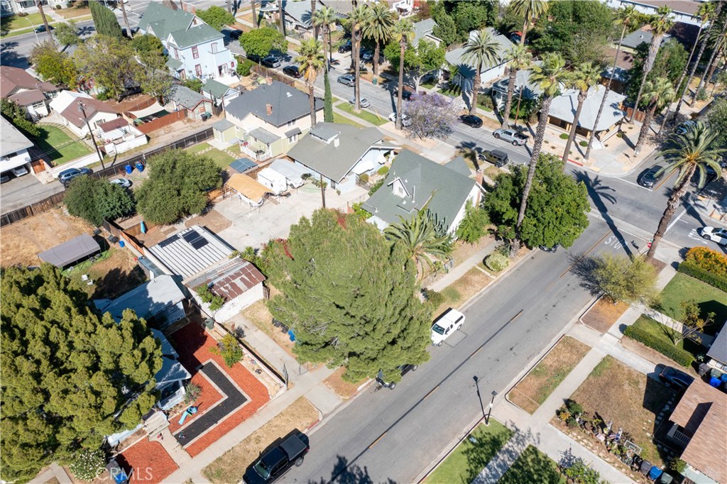 3893 Pine Street Riverside, CA 92501 - Photo 44 of 46