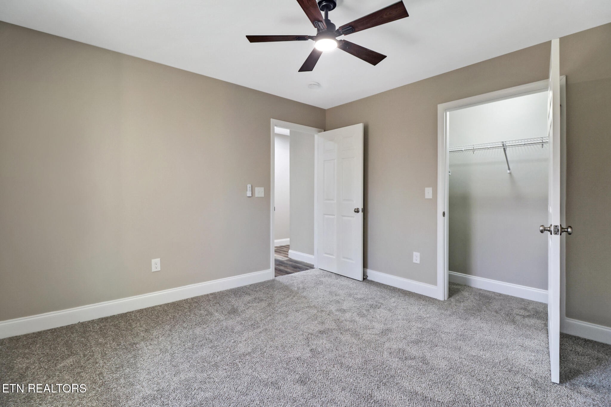 434 Pilot Mountain Road Sunbright, TN 37872 - Photo 20 of 30