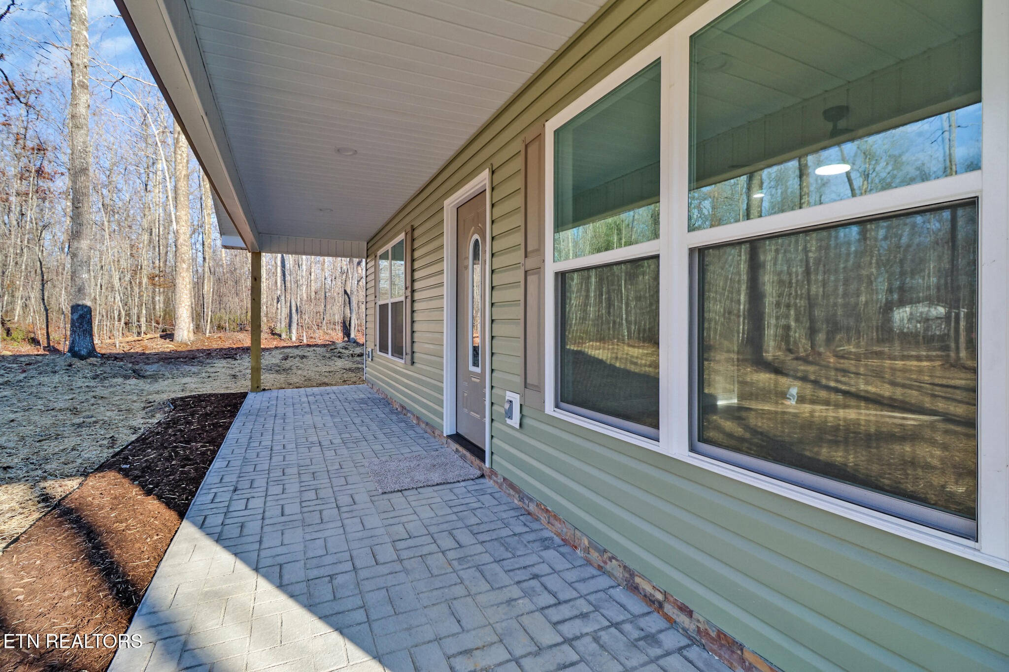 434 Pilot Mountain Road Sunbright, TN 37872 - Photo 4 of 30