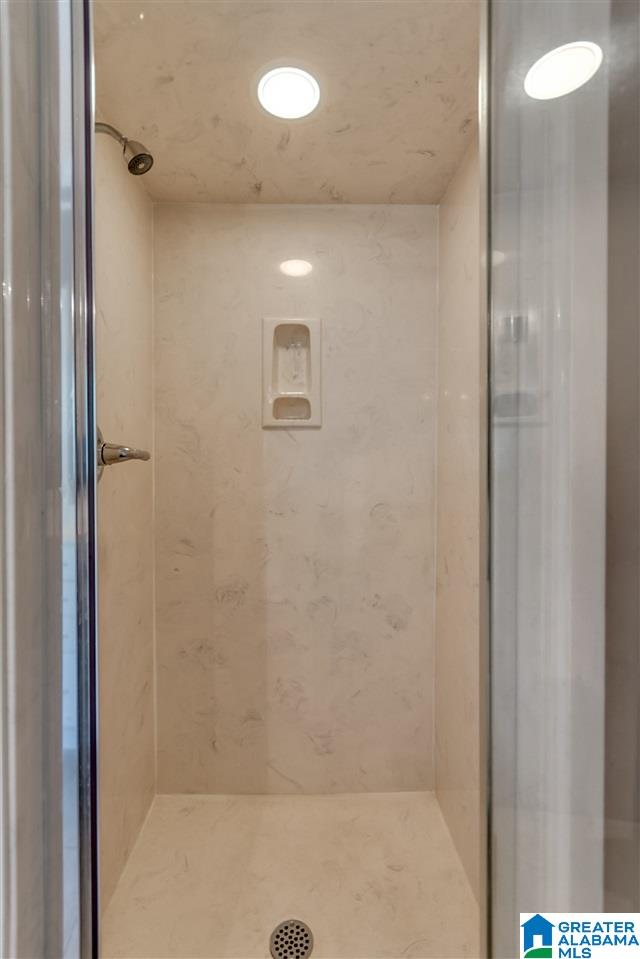 3592 Ratliff Road Birmingham, AL 35210 - Photo 17 of 43