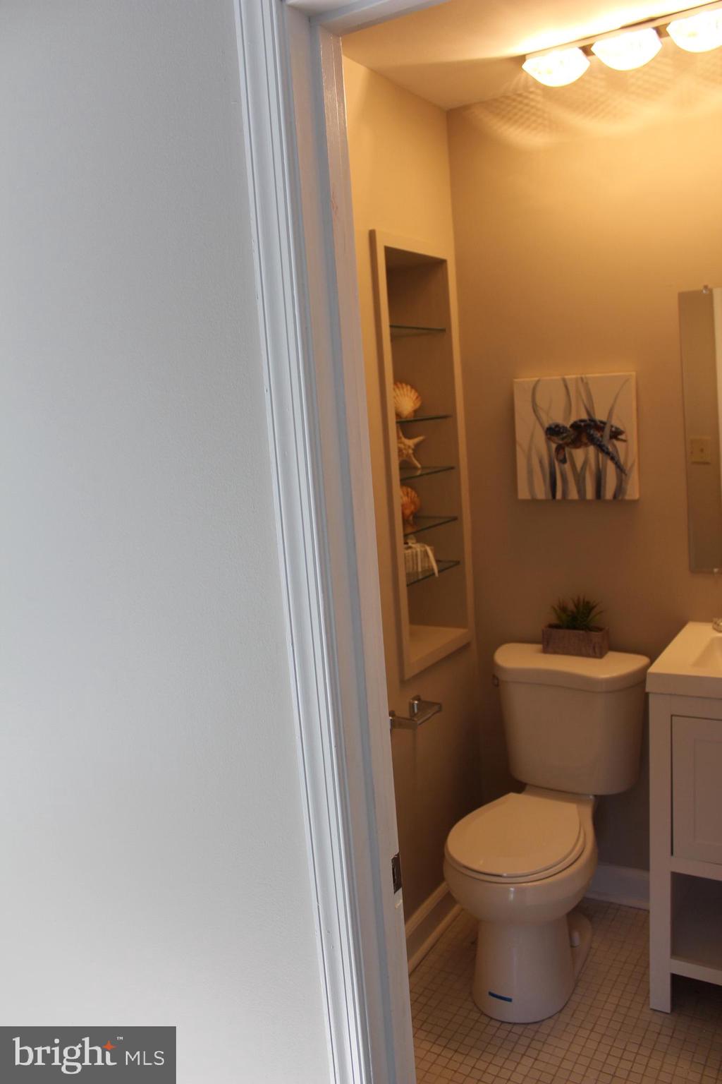 13311 Pendleton Street Fort Washington, MD 20744 - Photo 38 of 53 Primary (master) bath