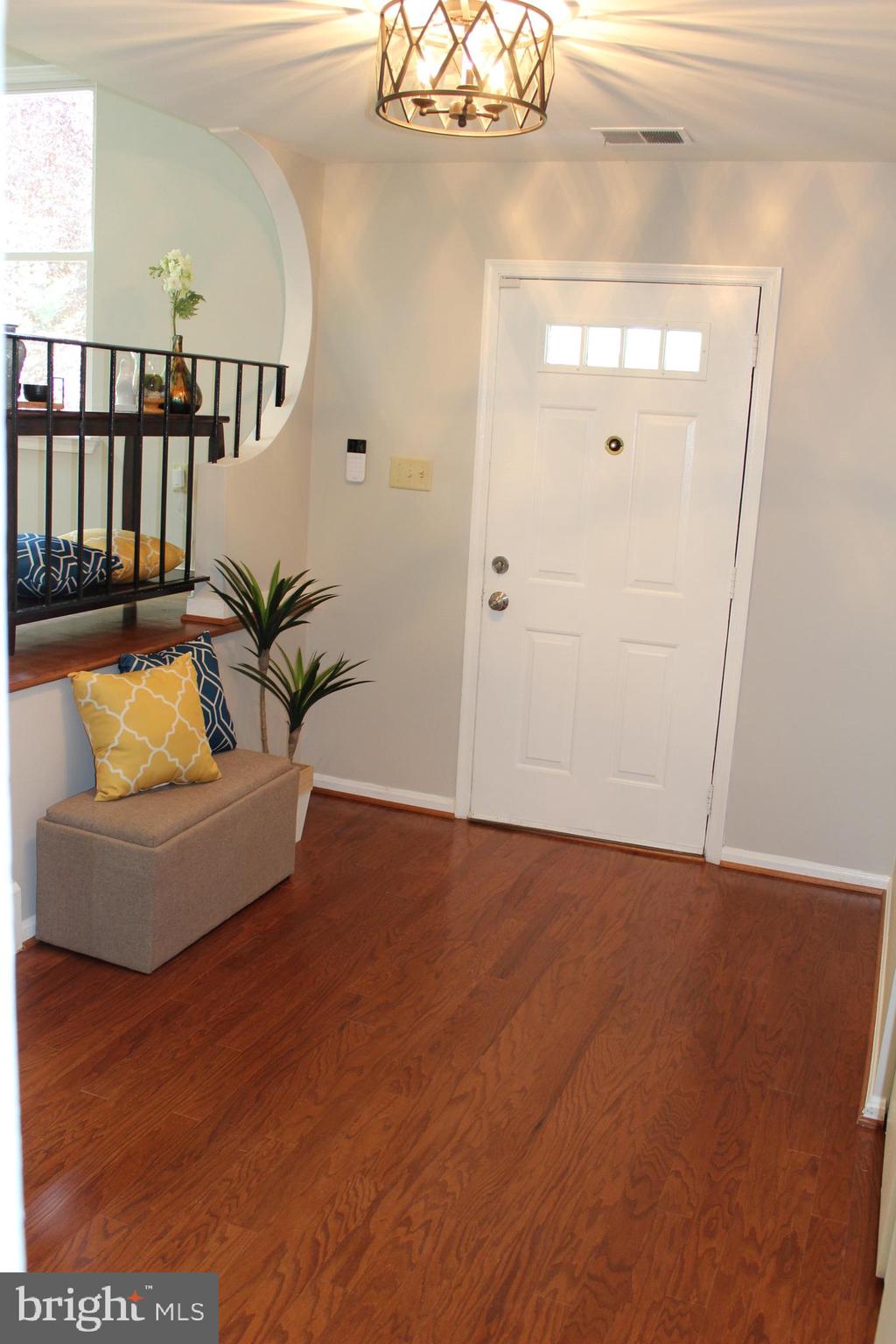13311 Pendleton Street Fort Washington, MD 20744 - Photo 5 of 53 ......Welcome your Guest.........