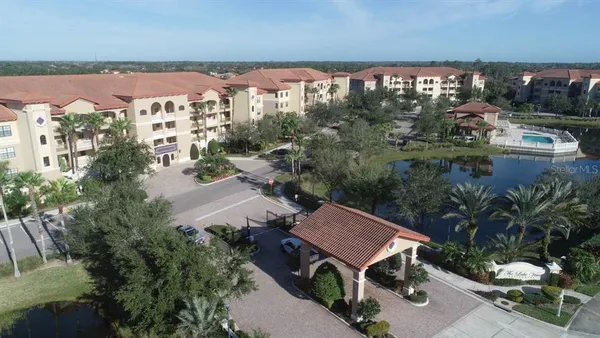 $479,000 | 7612 Lake Vista Court, Unit 308, Lakewood Ranch, FL 34202