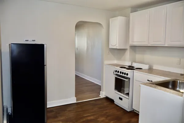 $1,650 | 39 Mead Street, Unit 1, Manchester, NH 03104