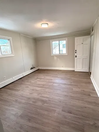 $1,650 | 39 Mead Street, Unit 1, Manchester, NH 03104