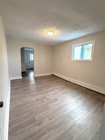 $1,650 | 39 Mead Street, Unit 1, Manchester, NH 03104