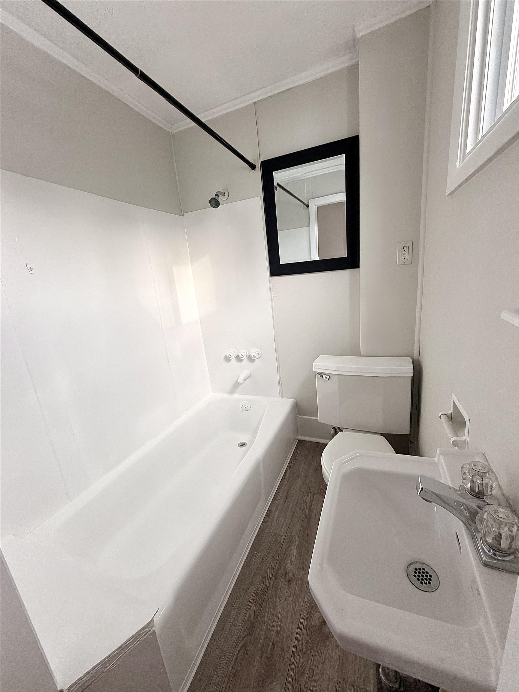 39 Mead Street, Unit 1 Manchester, NH 03104 - Photo 7 of 7