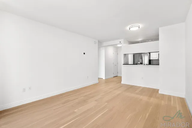 $6,000 | 60 West 23rd Street, Unit 1602 | Flatiron