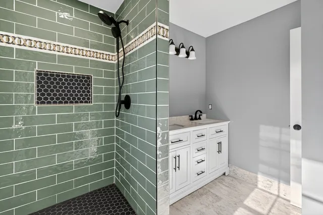 a bathroom with a tub