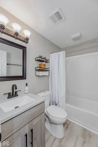 $3,985 | 8126 Xenia Drive, Indianapolis, IN 46227