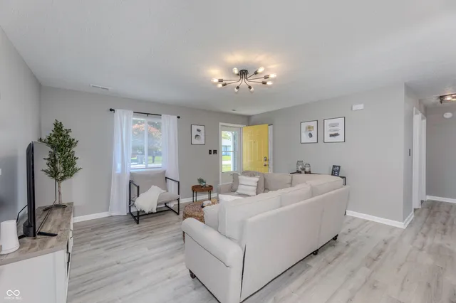 $3,985 | 8126 Xenia Drive, Indianapolis, IN 46227