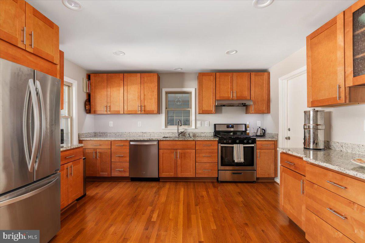 9019 Sudley Road Manassas, VA 20110 - Photo 6 of 66 Gallery Image 6