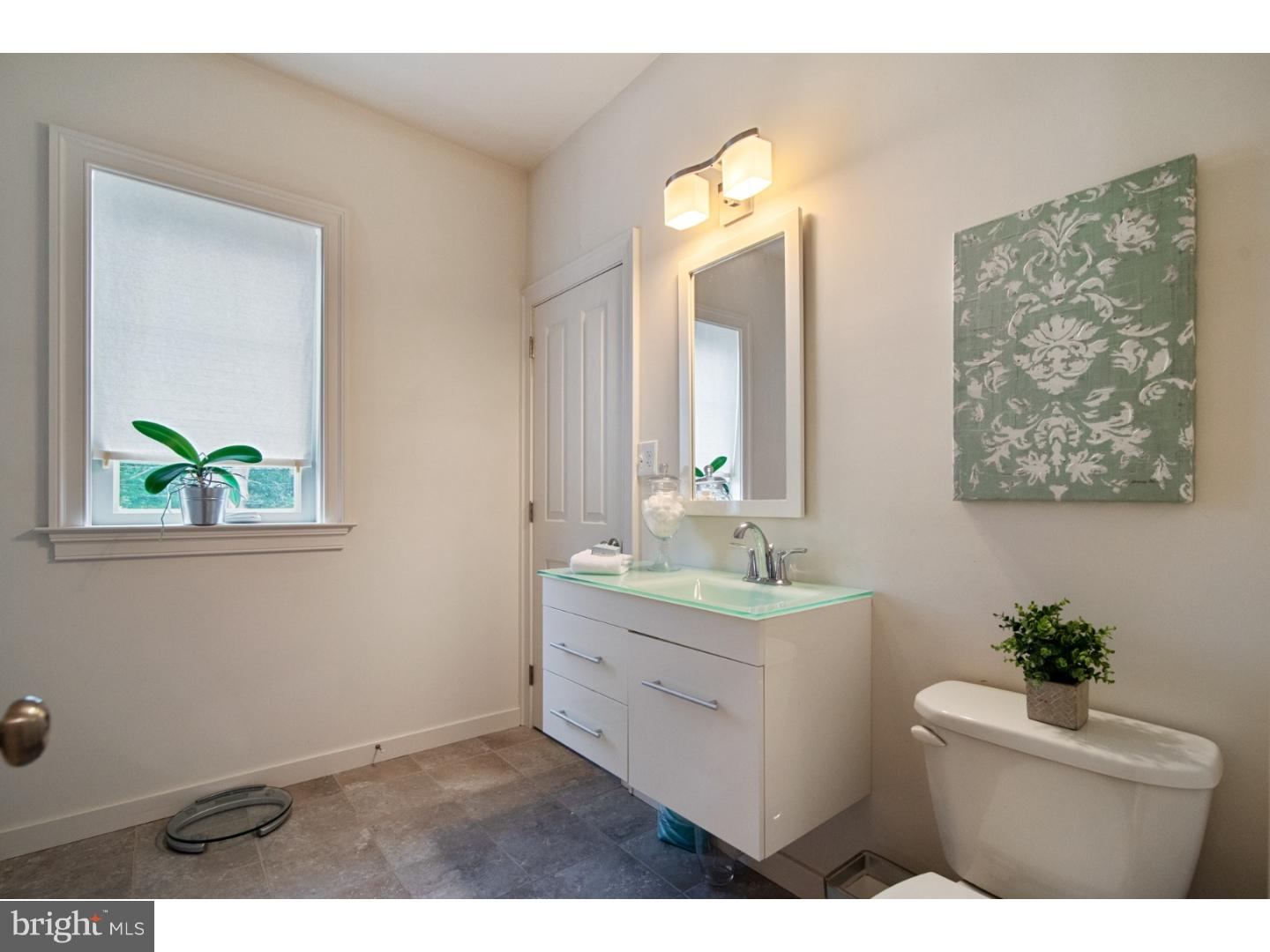 214 North Providence Road Wallingford, PA 19086 - Photo 17 of 24 Bathroom