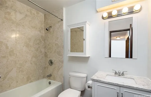 $420,000 | 1031 Maunaihi Place, Unit 801, Honolulu, HI 96822