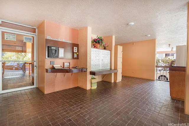 $420,000 | 1031 Maunaihi Place, Unit 801, Honolulu, HI 96822