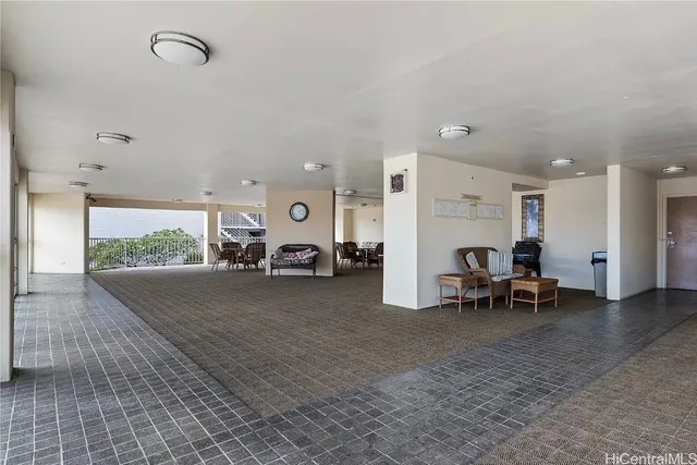 $420,000 | 1031 Maunaihi Place, Unit 801, Honolulu, HI 96822
