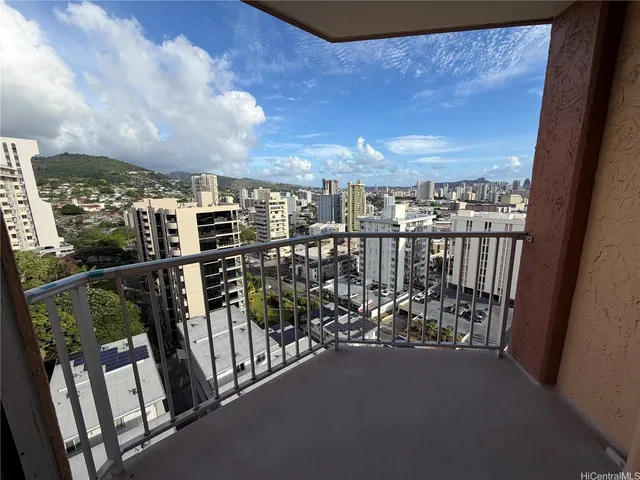 $420,000 | 1031 Maunaihi Place, Unit 801, Honolulu, HI 96822