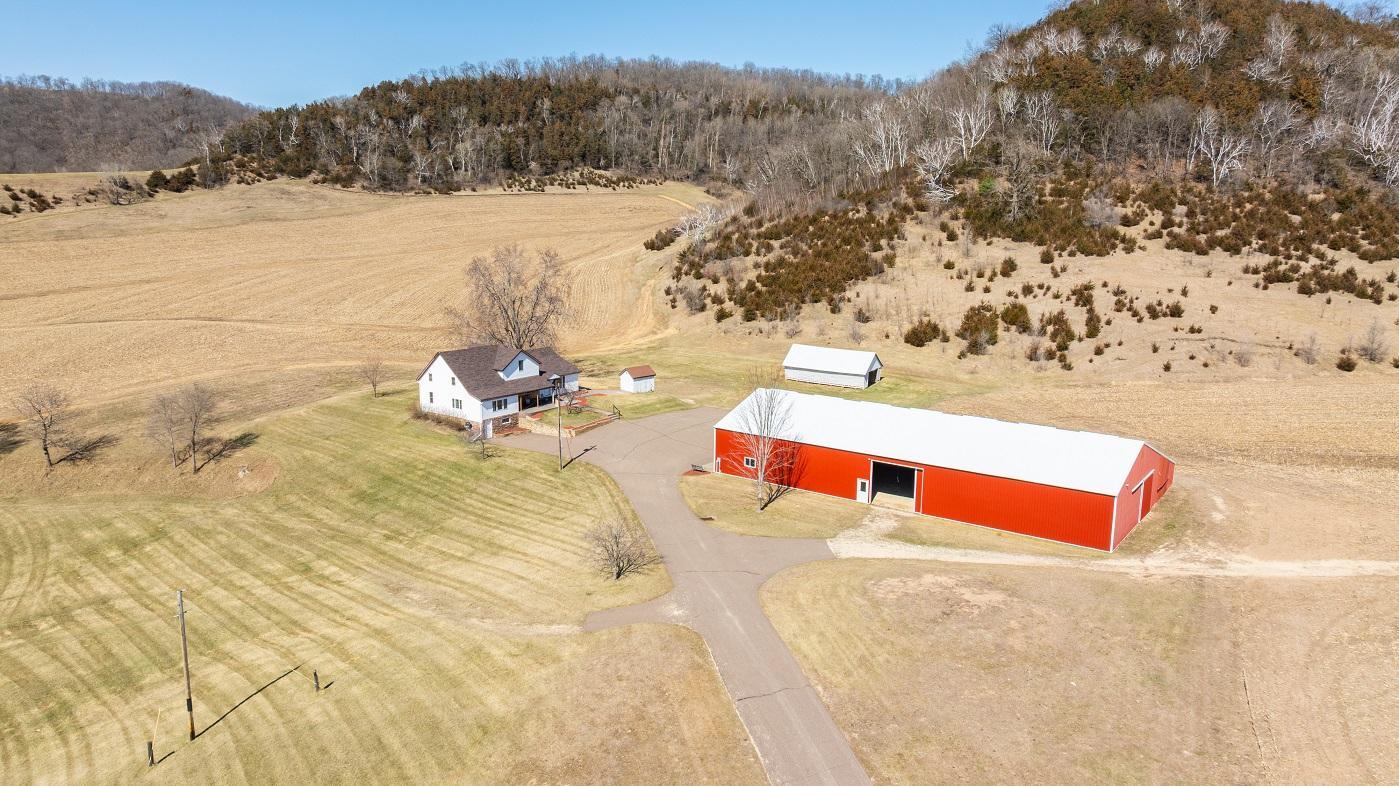 S2901 Semling Lane Fountain City, WI 54629 - Photo 104 of 118