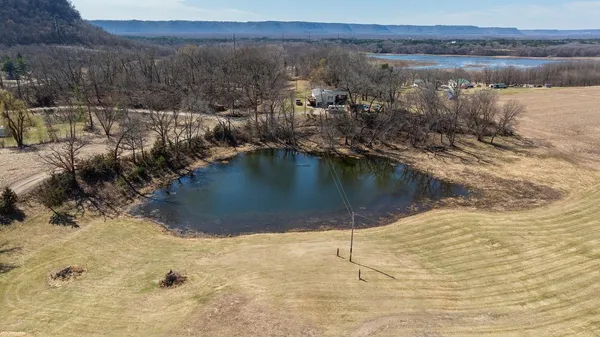 $1,100,000 | S2901 Semling Lane, Fountain City, WI 54629