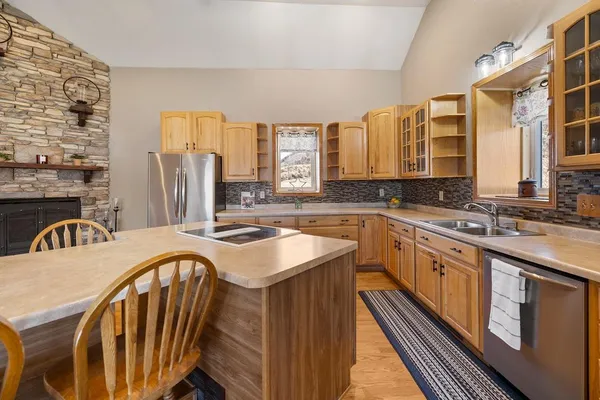 $1,100,000 | S2901 Semling Lane, Fountain City, WI 54629