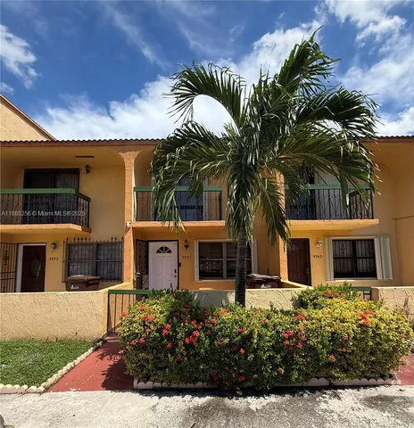 front view of house with a yard
