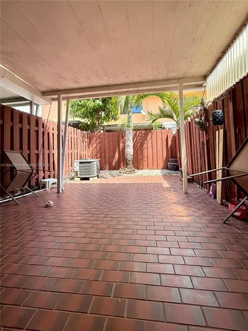 a view of a walk in closet