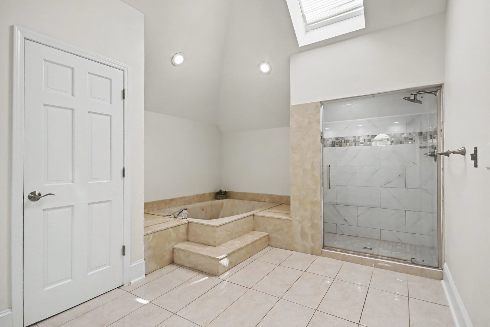 615 East Bailey Road Naperville, IL 60565 - Photo 16 of 32