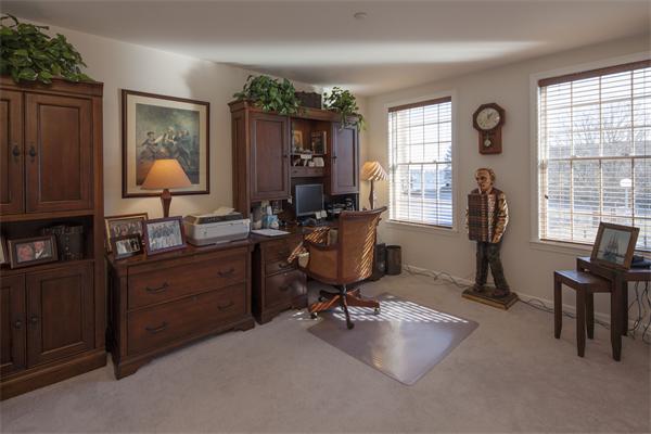 82 Constitution Road, Unit 82 Boston, MA 02129 - Photo 10 of 12 Gallery Image 10
