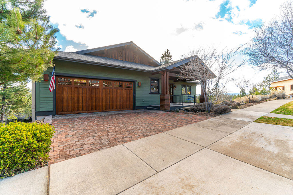 3337 Northwest Shevlin Ridge Bend, OR 97703 - Photo 40 of 40 RileyVisuals-10