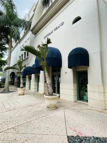 $325,000 | 50 Menores Avenue, Unit 726, Coral Gables, FL 33134