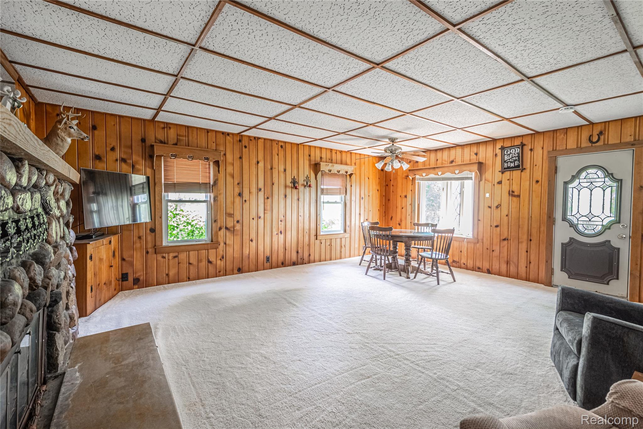 8384 Imlay City Road Avoca, MI 48006 - Photo 21 of 39 _DSC7259-HDR.jpg