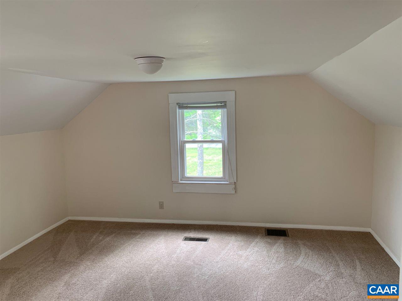18740 Louisa Road Louisa, VA 23093 - Photo 11 of 13 Gallery Image 11