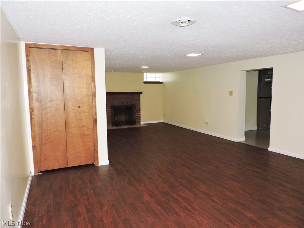 22217 Mastick Road Cleveland, OH 44126 - Photo 16 of 21 Gallery Image 16