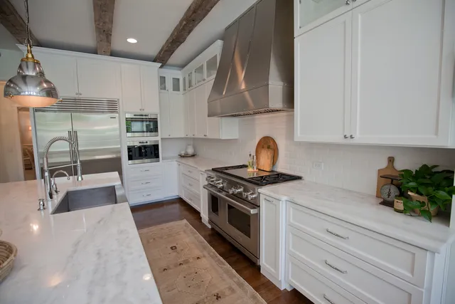 $9,850 | 20 South Ewing Street, Naperville, IL 60540