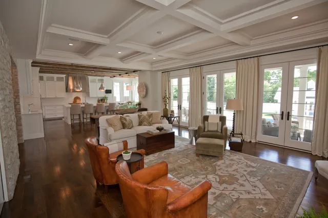 $9,850 | 20 South Ewing Street, Naperville, IL 60540