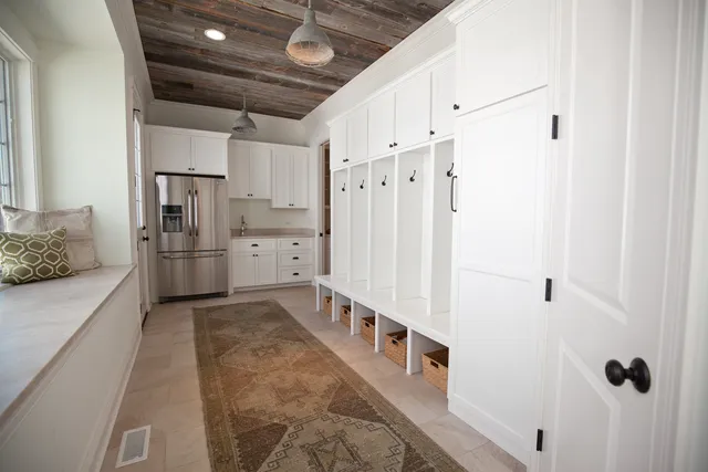 $9,850 | 20 South Ewing Street, Naperville, IL 60540