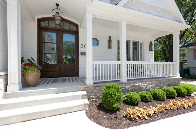 $9,850 | 20 South Ewing Street, Naperville, IL 60540