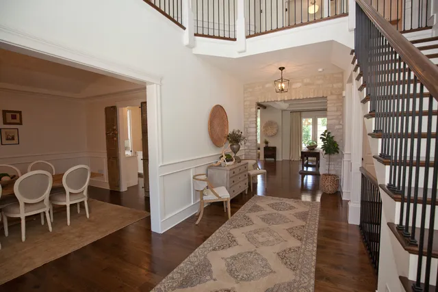 $9,850 | 20 South Ewing Street, Naperville, IL 60540