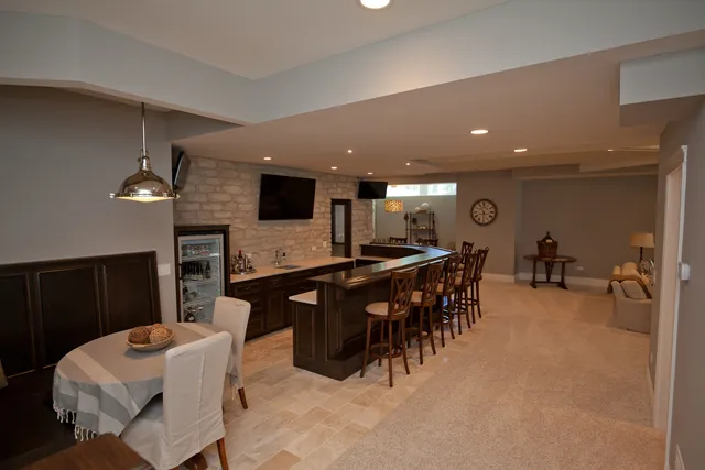 $9,850 | 20 South Ewing Street, Naperville, IL 60540