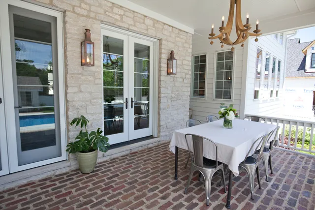 $9,850 | 20 South Ewing Street, Naperville, IL 60540