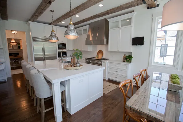 $9,850 | 20 South Ewing Street, Naperville, IL 60540