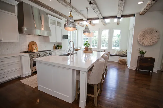 $9,850 | 20 South Ewing Street, Naperville, IL 60540