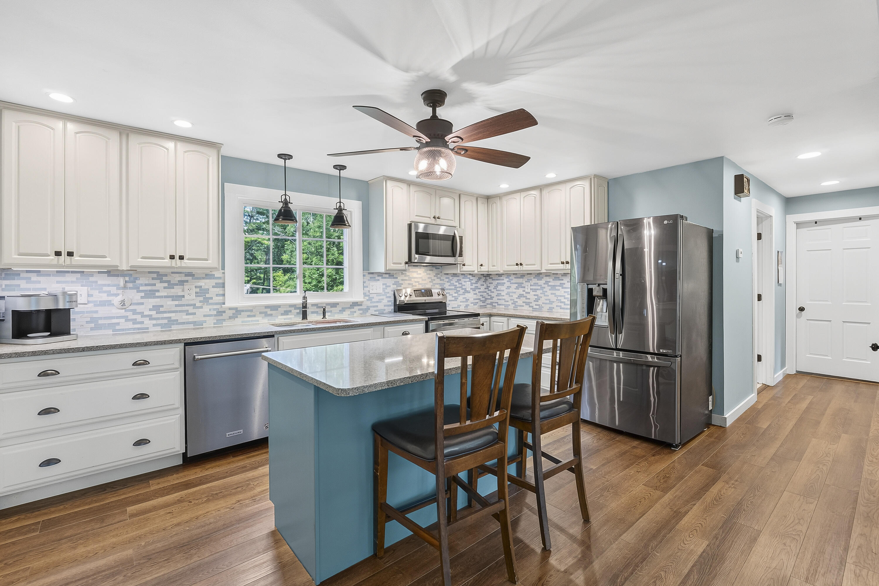 19 Oak Ridge Drive Wiscasset, ME 04578 - Photo 15 of 66 19 Oak Ridge Dr_117