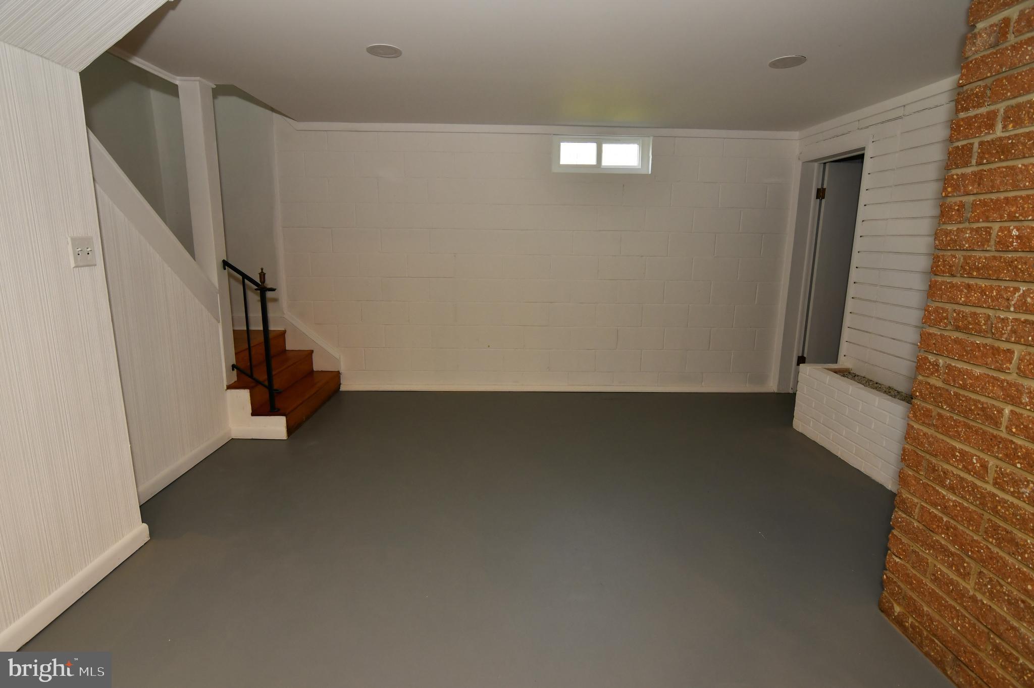 437 Beechcroft Road Winchester, VA 22601 - Photo 42 of 52 a view of small space
