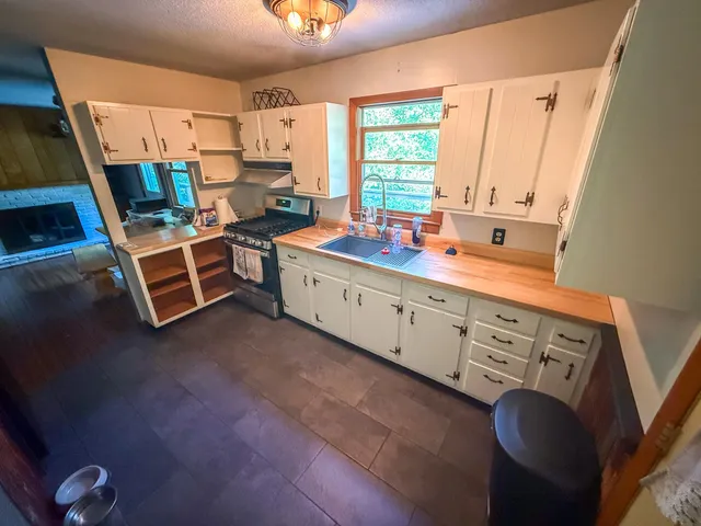 $255,000 | 455 Fairground Road, Corinth, VT 05040