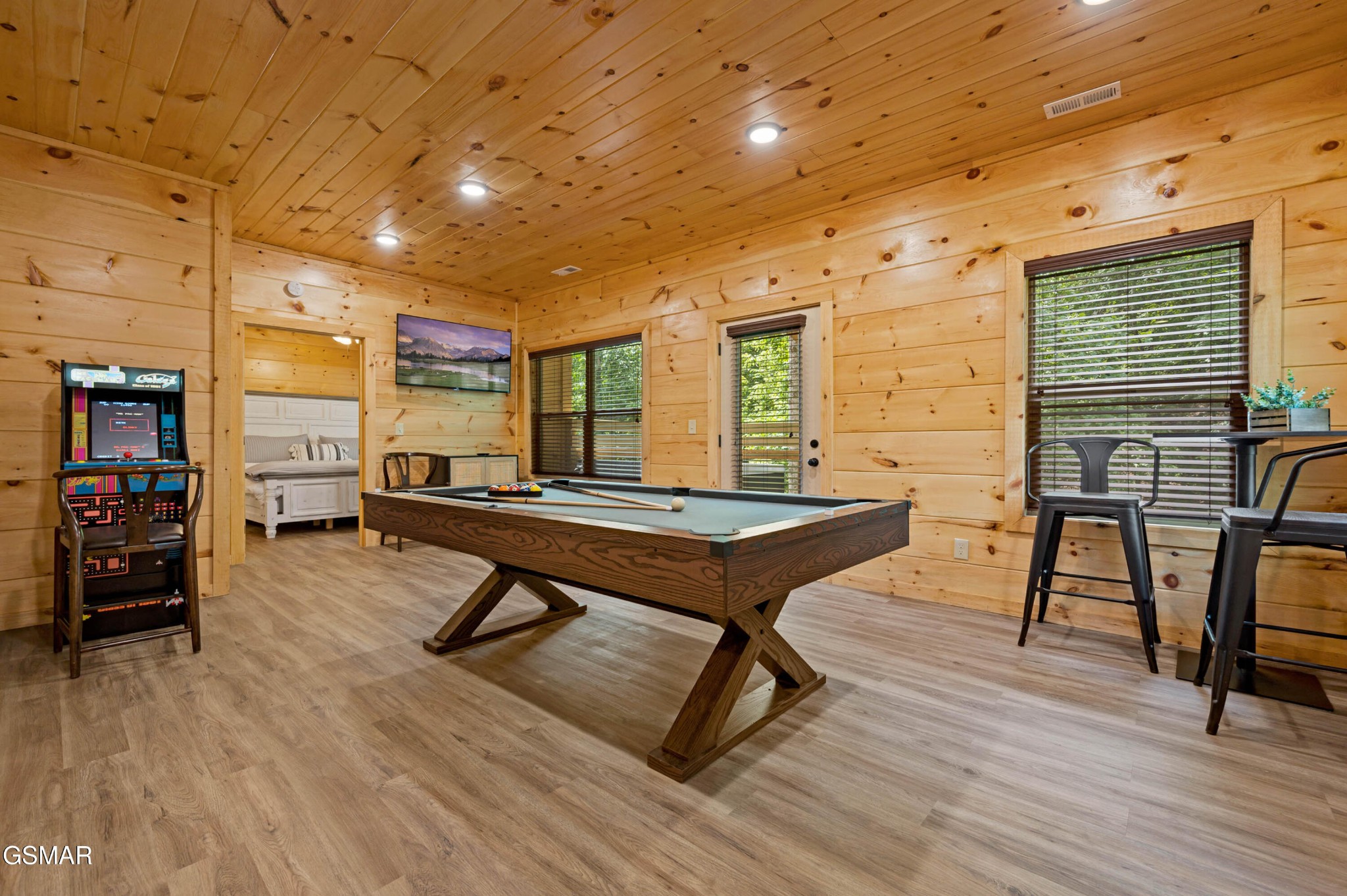 1613 Bluff Ridge Road Sevierville, TN 37876 - Photo 3 of 39 Gallery Image 3