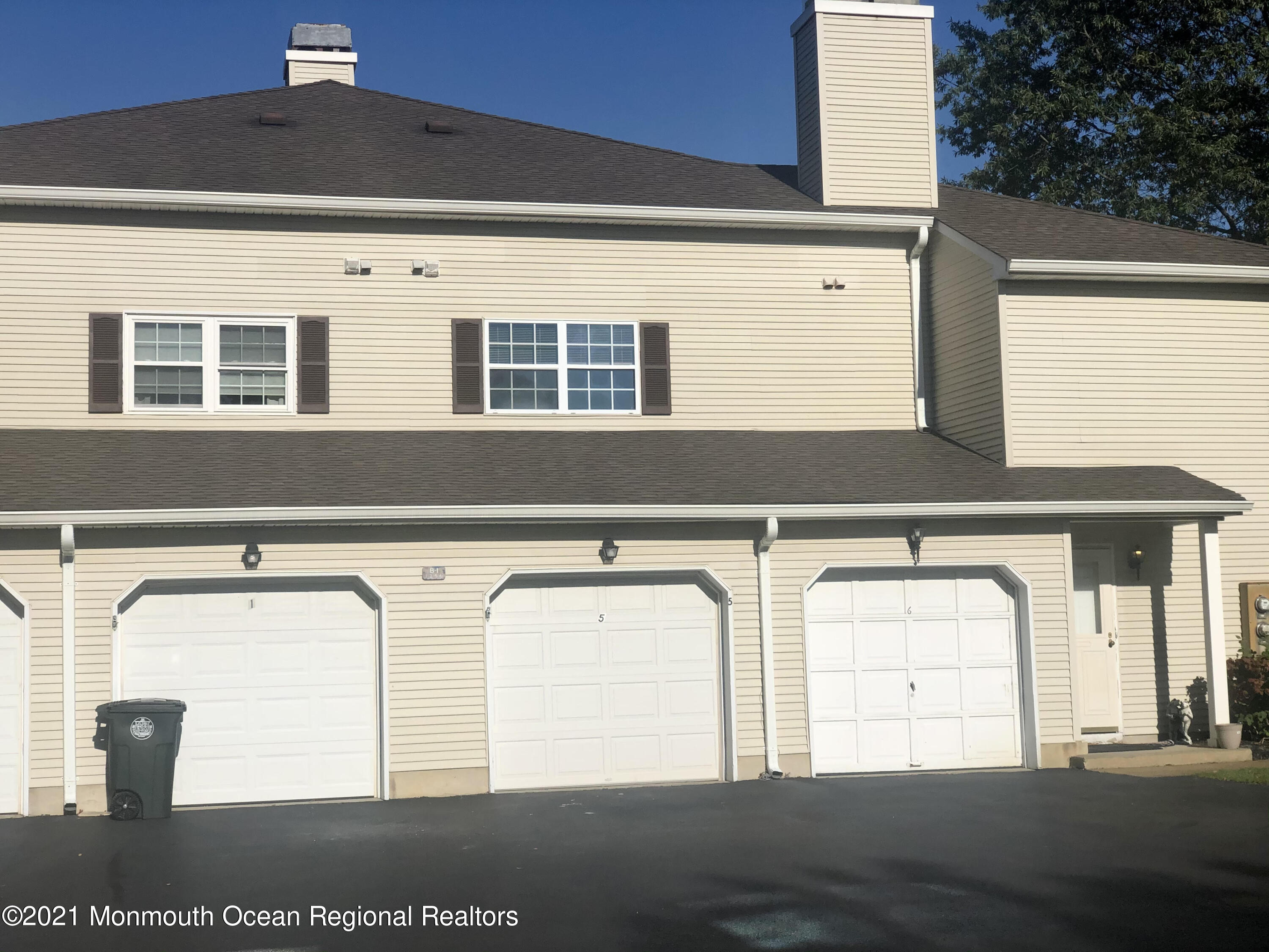 5 Racquet Road Wall, NJ 07719 - Photo 2 of 21