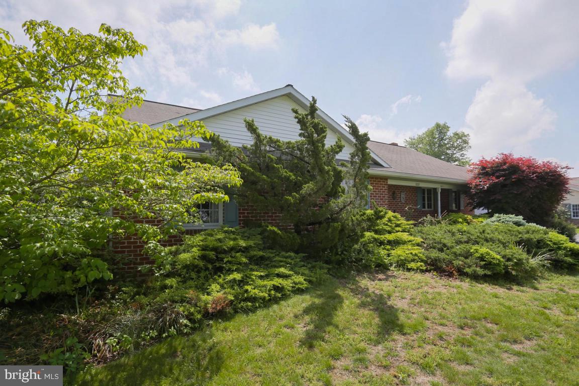 1009 Union House Road Lititz, PA 17543 - Photo 23 of 26