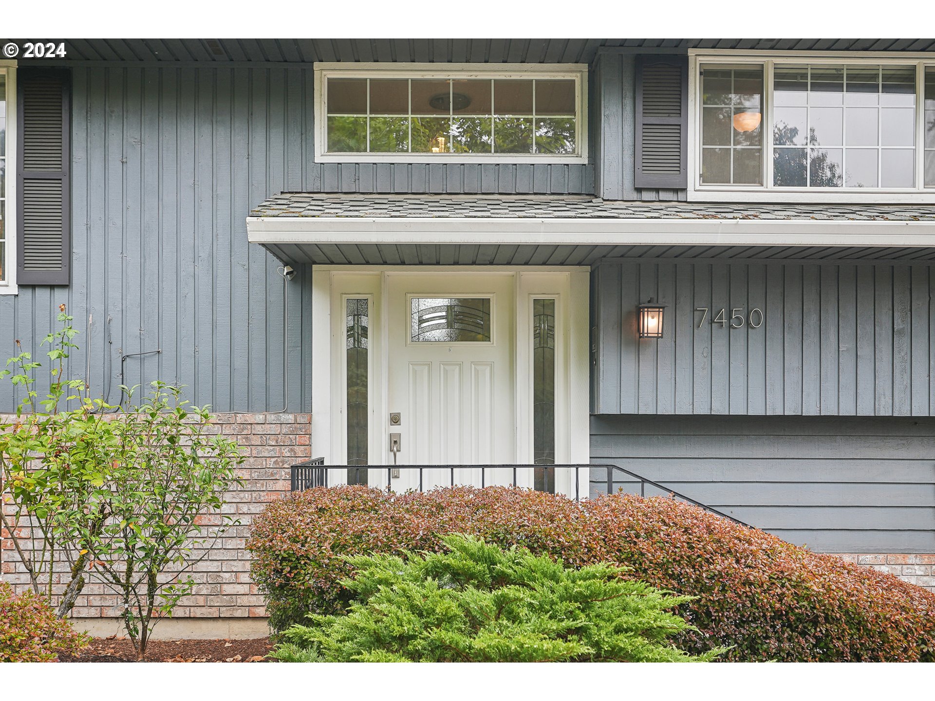 7450 Ridge Drive Gladstone, OR 97027 - Photo 2 of 44 Gallery Image 2